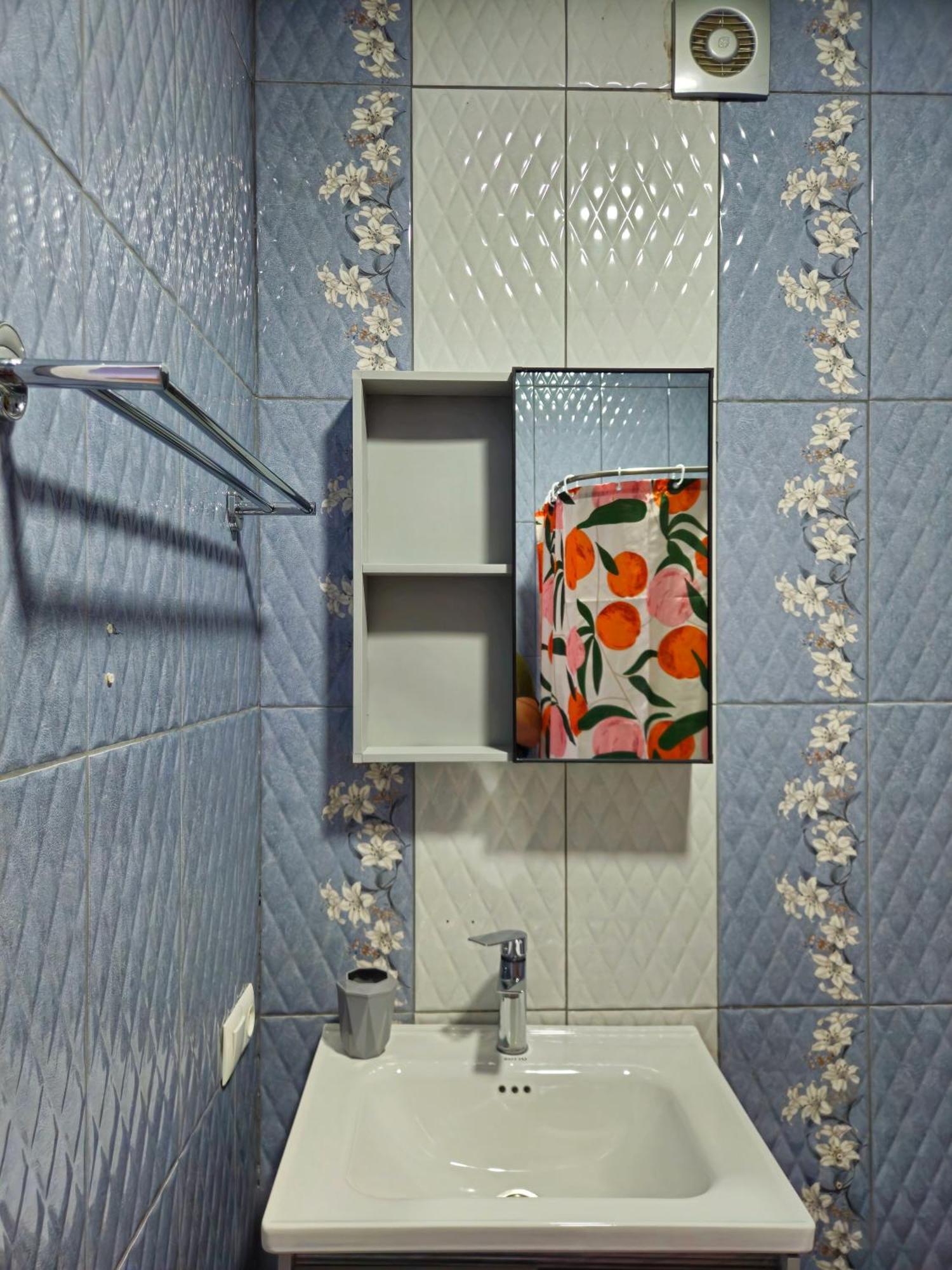 Sunny Hotel Tiflis Dış mekan fotoğraf